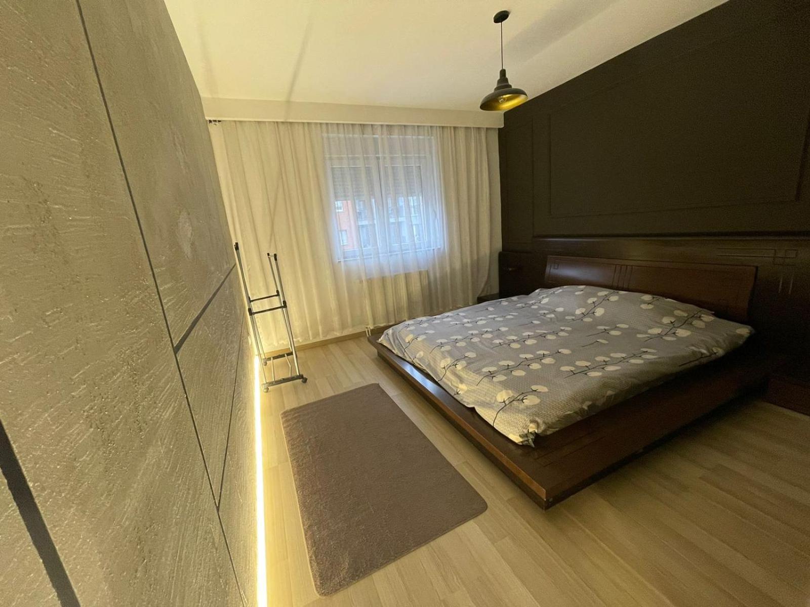 Prishtina Escape Apartments Prisztina Zewnętrze zdjęcie